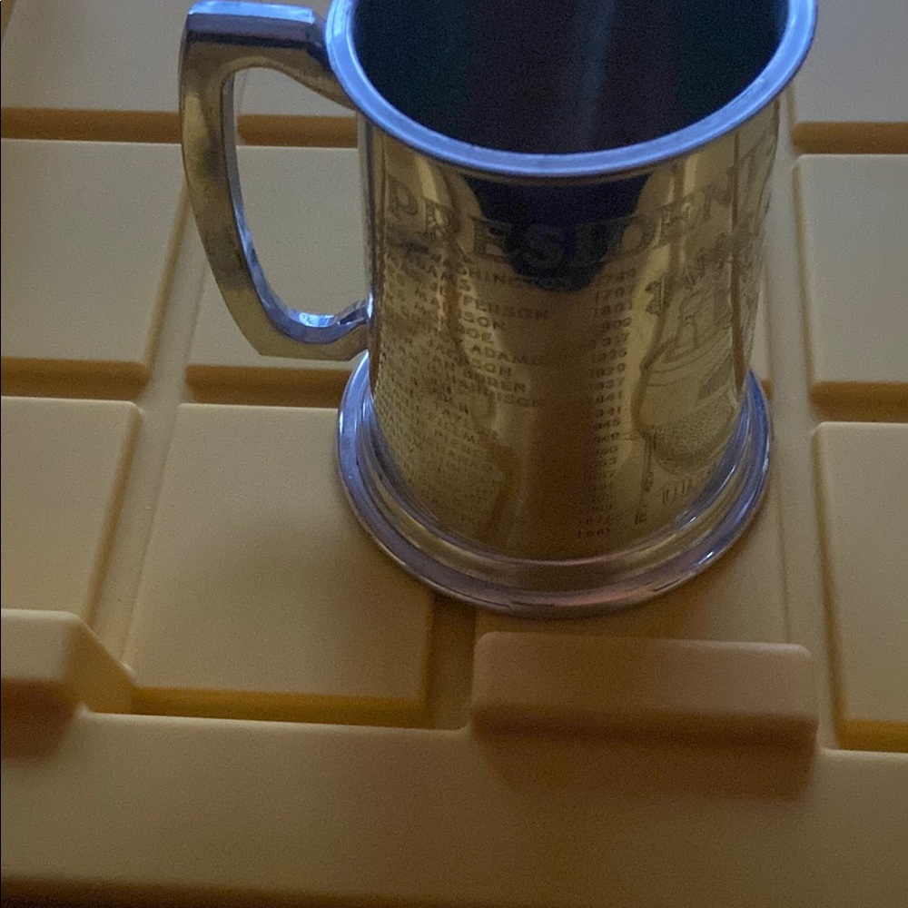 Vintage Leonard Eales of Sheffield Pewter Presidents of America until 1977.